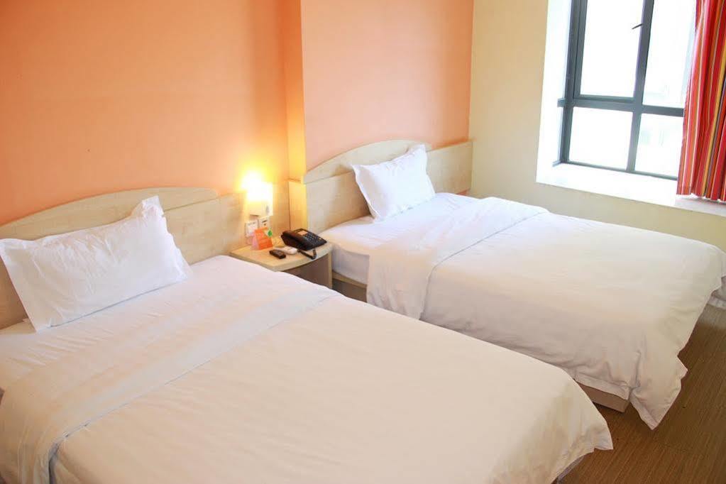 7Days Inn Dalian Harbour Square Ferry Terminal Luaran gambar